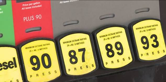US Consumer Confidence Sinks to Lowest Level in More Than 12 Years as Fuel Costs Bite