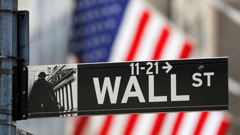 Wall Street Set for Weaker Open as Oil Jumps and Tesla, Meta Shares Retreat